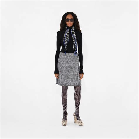 burberry houndstooth suit|Burberry nylon kilt.